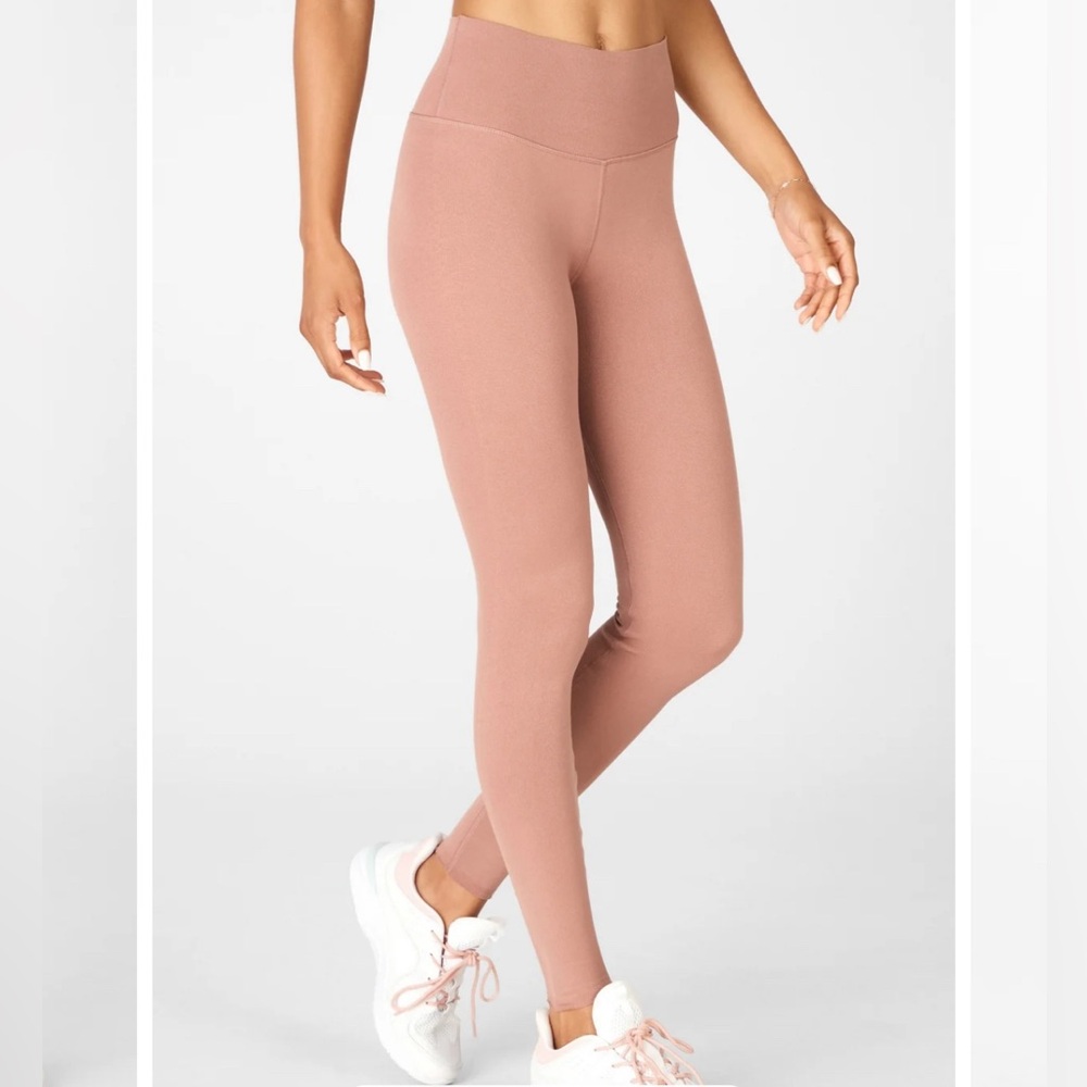 Fabletics SculptKnit High-Waisted Legging in Rose Brown Size Small